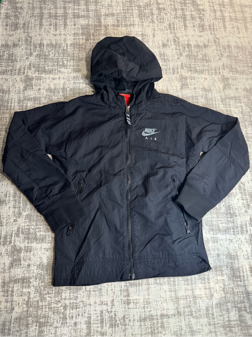 Nike Air Full-Zip Hooded Windbreaker Jacket in solid black Unisex Medium 21X16.5